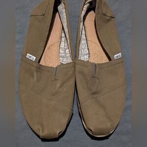 TOMS Men's Khaki Slip-On Loafers
